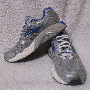 BROOKS ARIEL WOMENS 7 SHOES 1201161B604